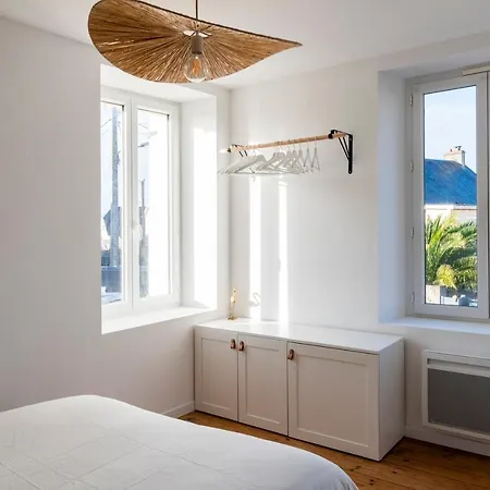 Jolie Maison Proche Centre-ville Et Plages بيت للعطل غرانفيل