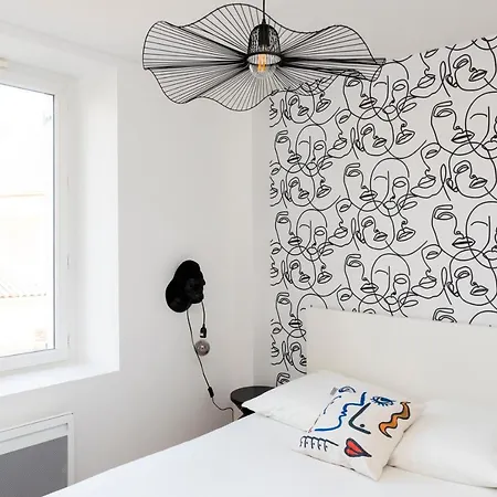 Jolie Maison Proche Centre-ville Et Plages بيت للعطل