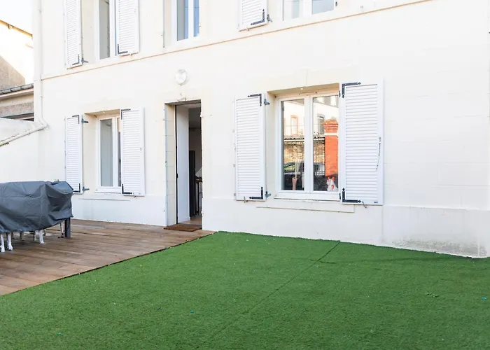 Jolie Maison Proche Centre-ville Et Plages Casa de Férias Granville