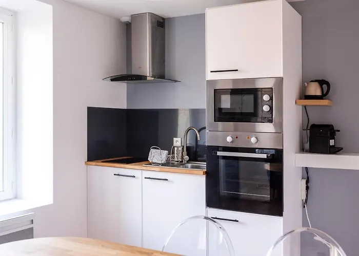 Prázdninový dům Jolie Maison Proche Centre-ville Et Plages *